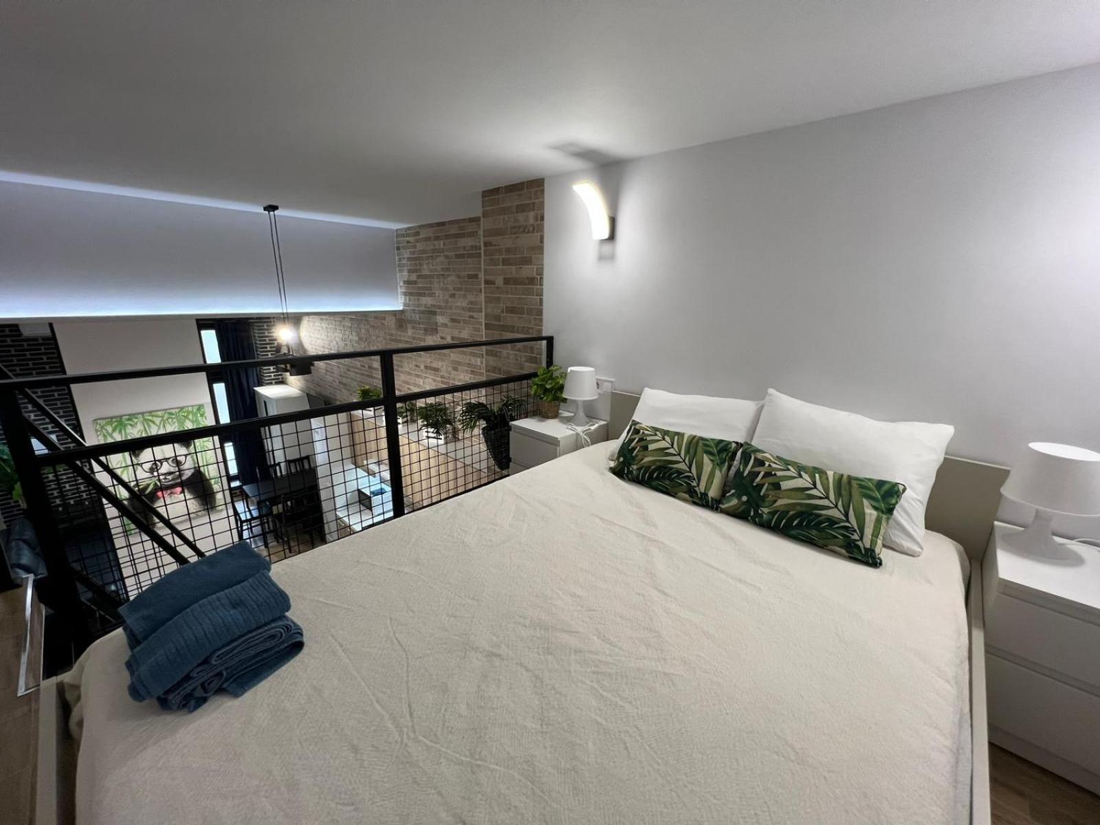 Melia Y Fuster 23C Lejlighedshotel Valencia Eksteriør billede