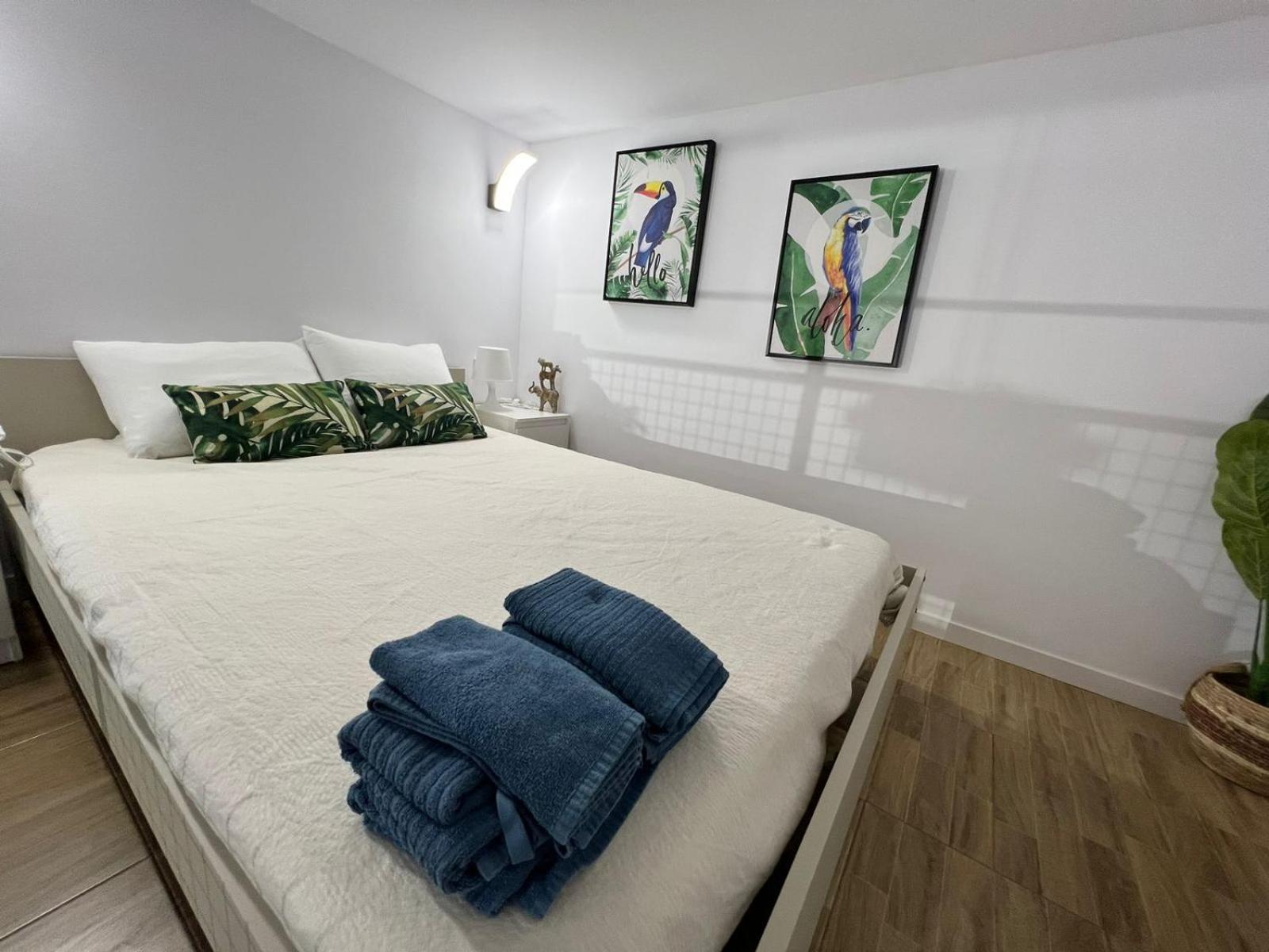 Melia Y Fuster 23C Lejlighedshotel Valencia Eksteriør billede