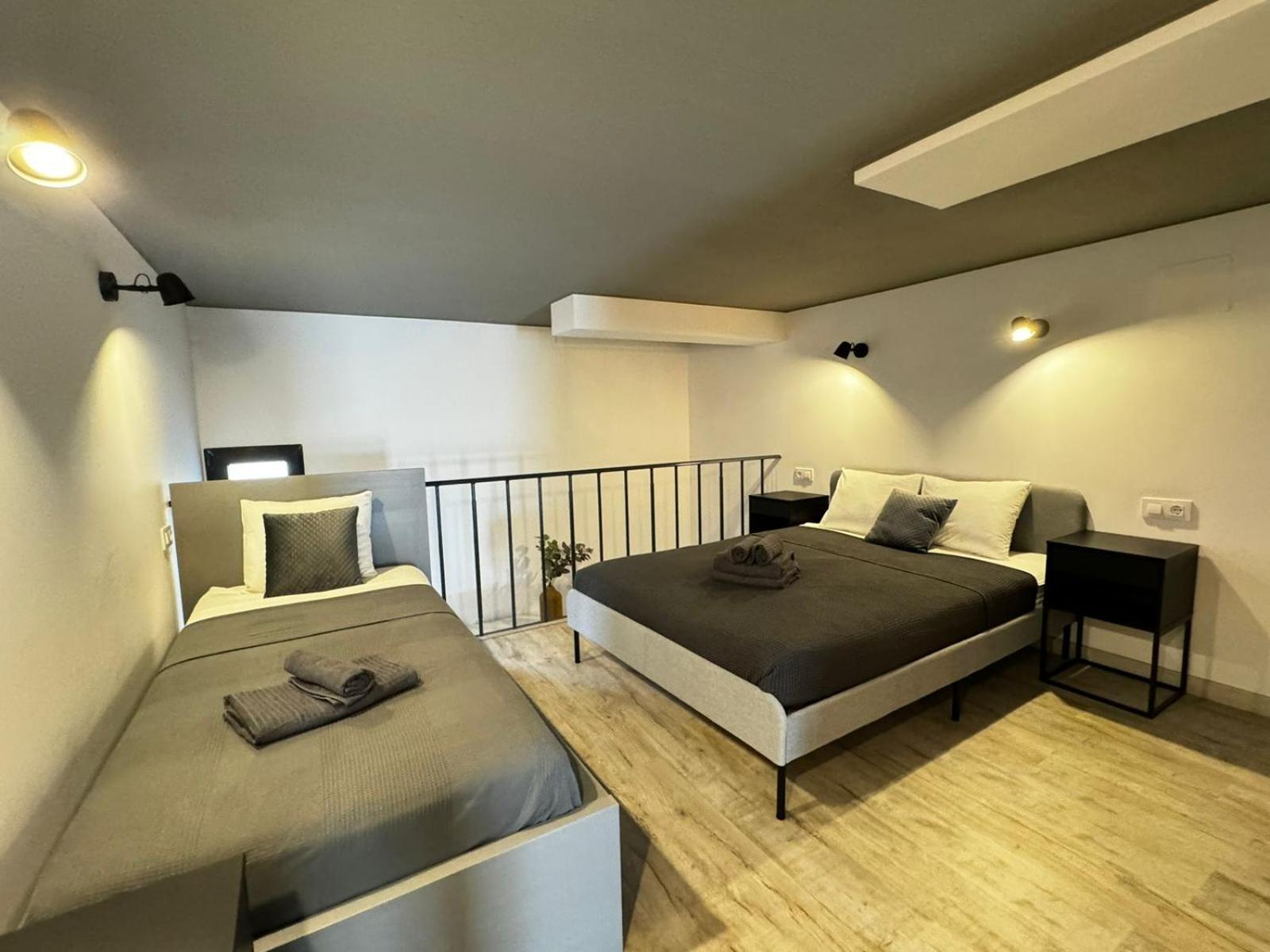 Melia Y Fuster 23C Lejlighedshotel Valencia Eksteriør billede