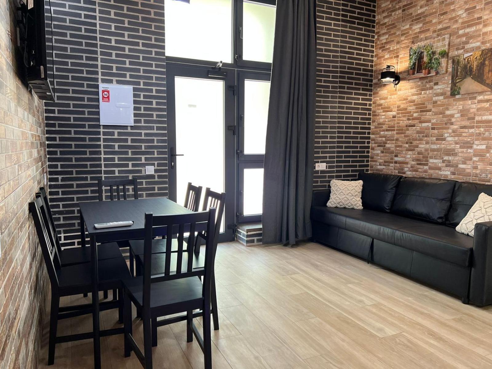 Melia Y Fuster 23C Lejlighedshotel Valencia Eksteriør billede